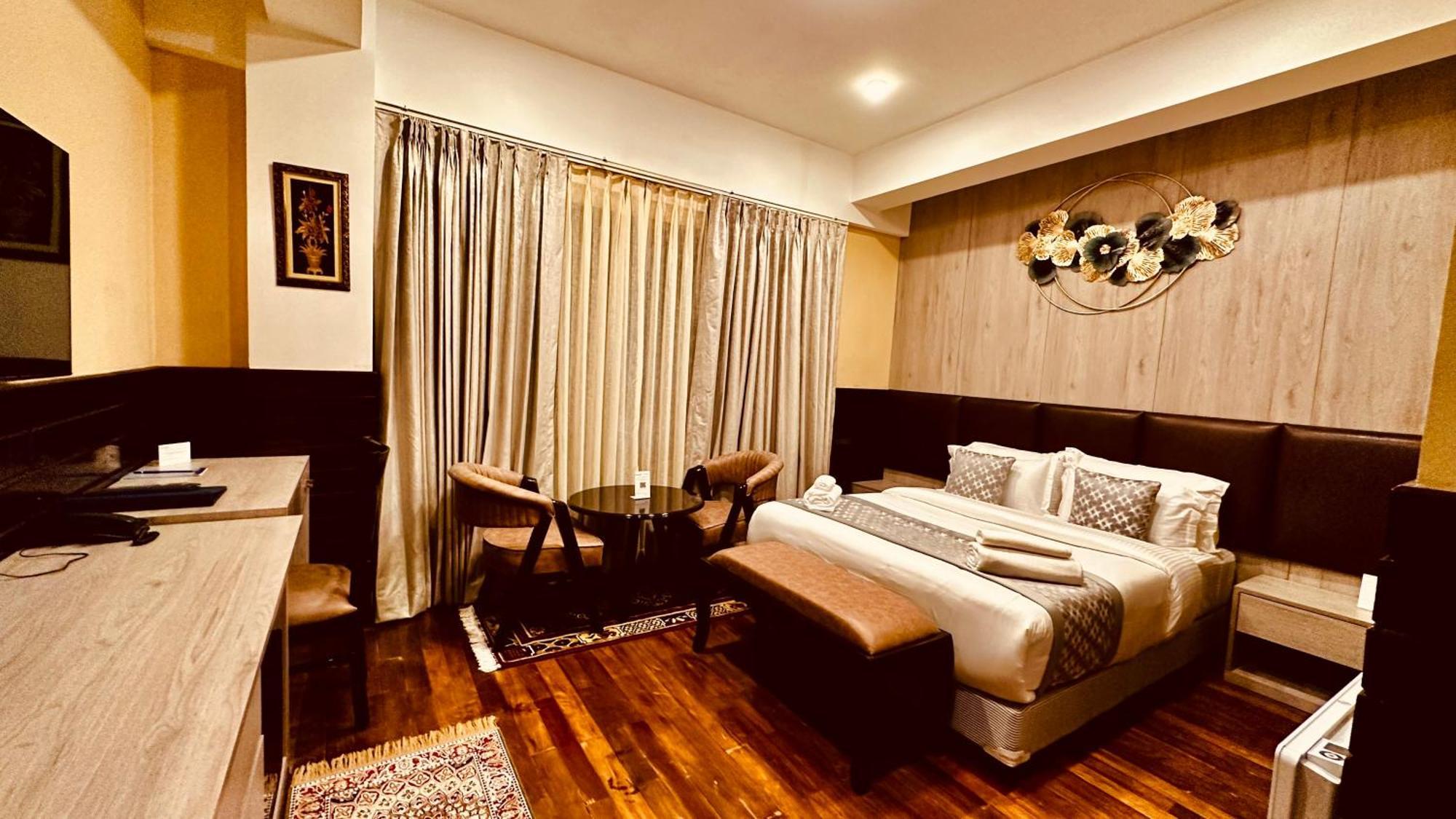 Silver Cloud Hotel Paro Exterior foto